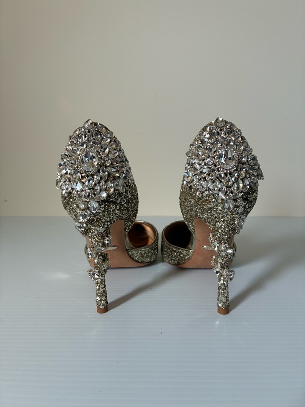 Badgley Mischka Vogue III Crystal Glitter Pointed Toe Pumps Heels size 6 - Picture 7 of 11